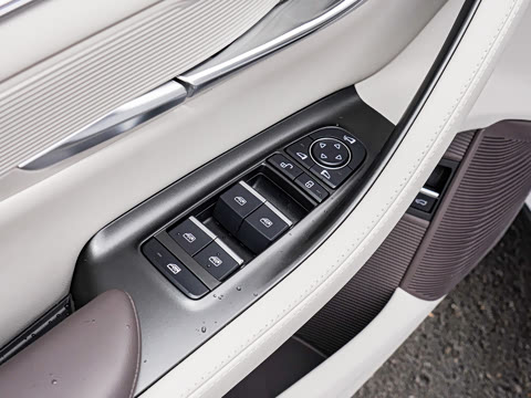 2025 BYD Song Plus Image 20